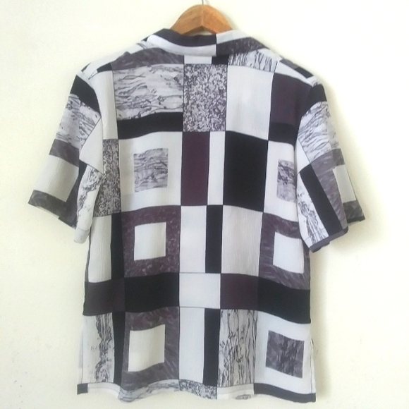 Vintage 80s Black & White Geometric Print Top - Picture 8 of 11